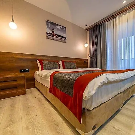 Hotell Ornella Butik 3*